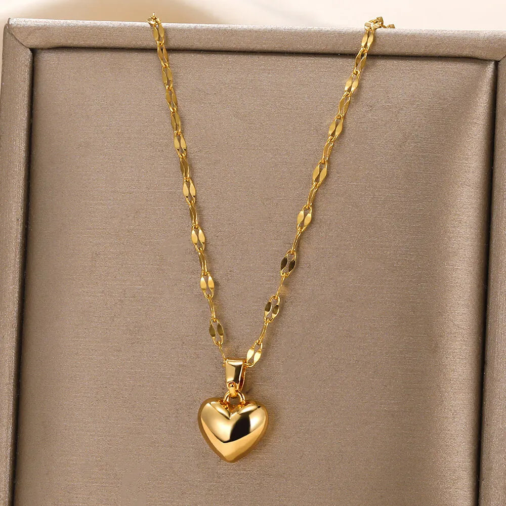 47642632094042Stainless Steel Love Heart Necklace For Woman - Gold Color